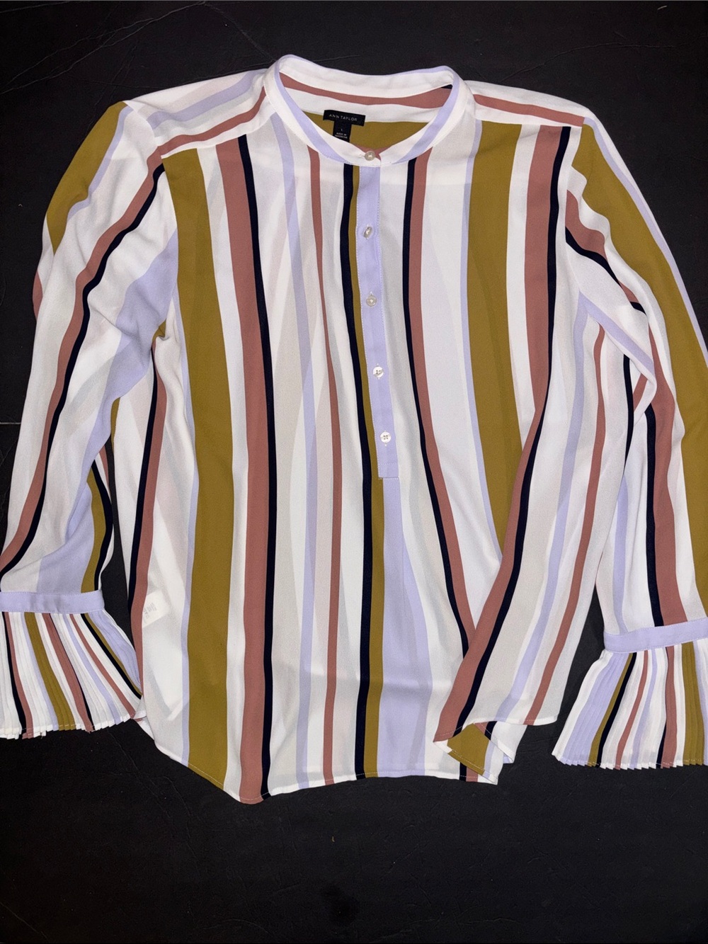Ann Taylor Classic Modern Feminine Drapy Stripe Blouse Tunic Top Women’s Large